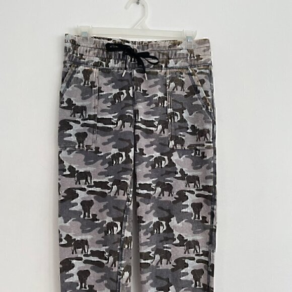 IVORY ELLA Camo Slim Fit Jogger Pants Gray Olive Distressed Pull On Drawstring - Picture 4 of 14